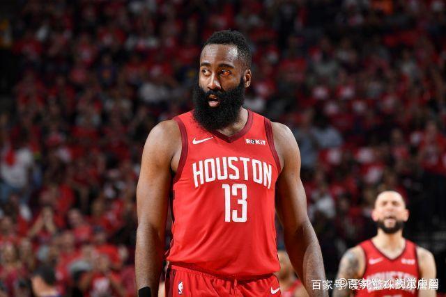 费尔德32分北控险胜深圳总分1-1 廖三宁20+10